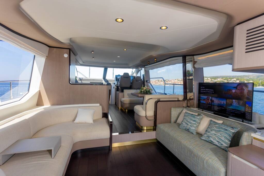 Azimut 60 GENESIS