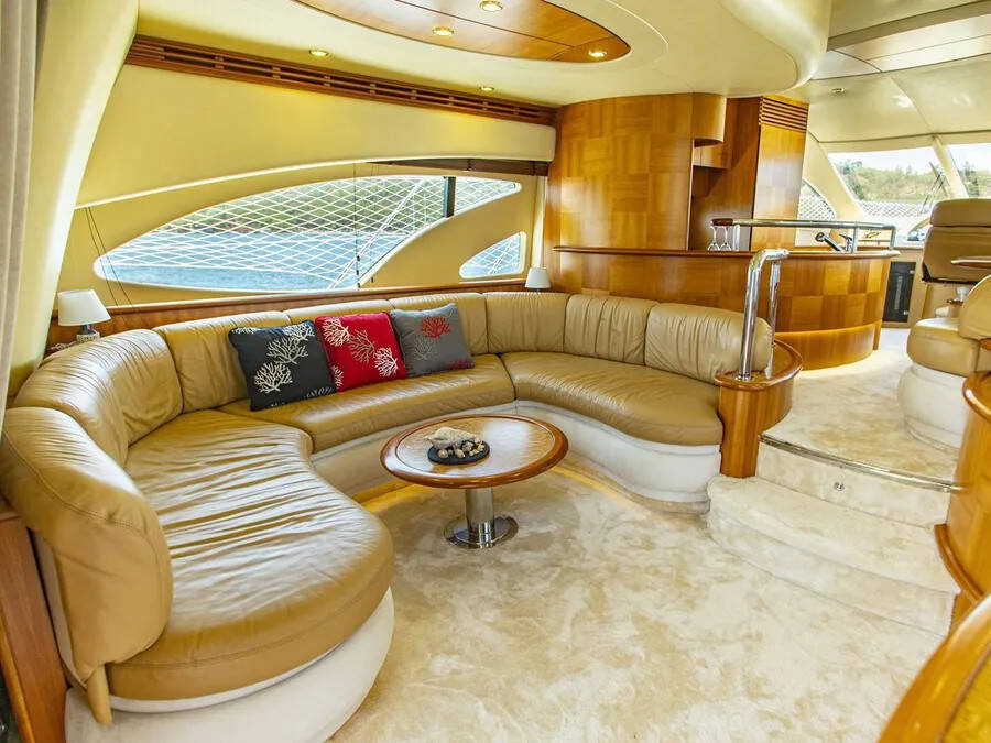 Azimut 62 Fly Efe 01