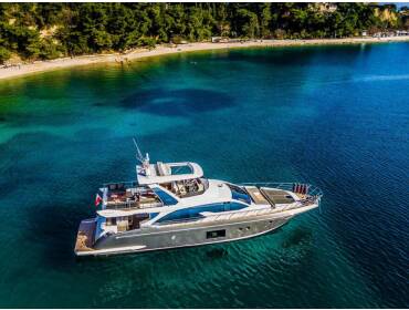 Azimut 66 Fly • My Karat II