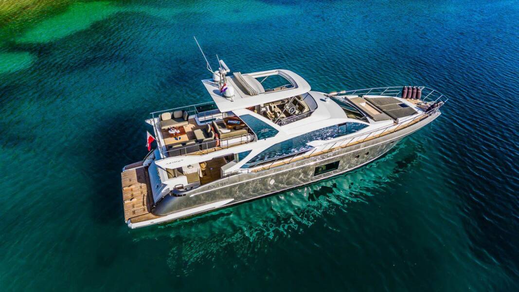 Azimut 66 • MY My Karat II