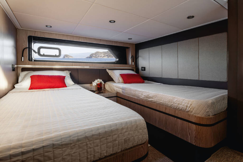 Azimut Atlantis 45 Don't tell mama