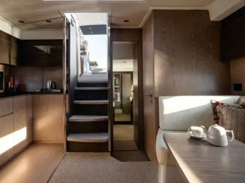 Azimut  Atlantis 45 
