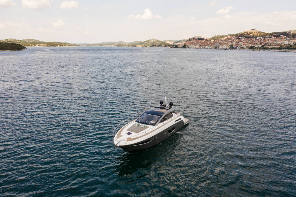 Azimut Atlantis 50 HT Fellow III