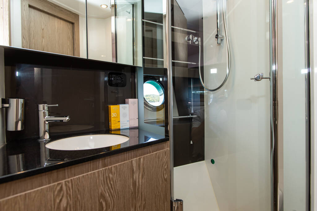 Azimut Atlantis 50 HT Fellow III
