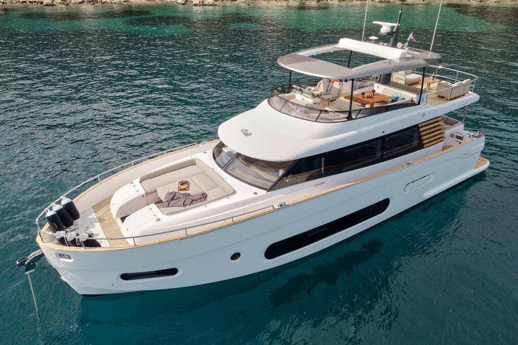 Azimut Magellano 66 AVA II