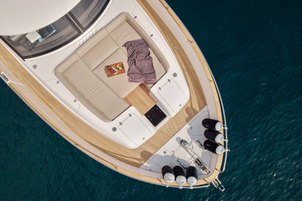 Azimut Magellano 66 AVA II