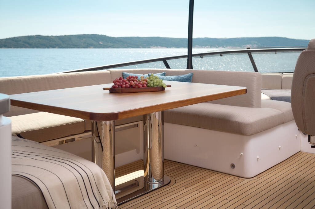 Azimut Magellano 66 AVA II