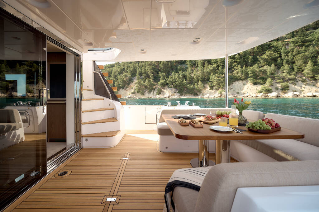Azimut Magellano 66 AVA II