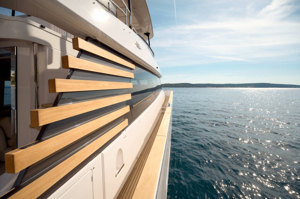 Azimut Magellano 66 AVA II