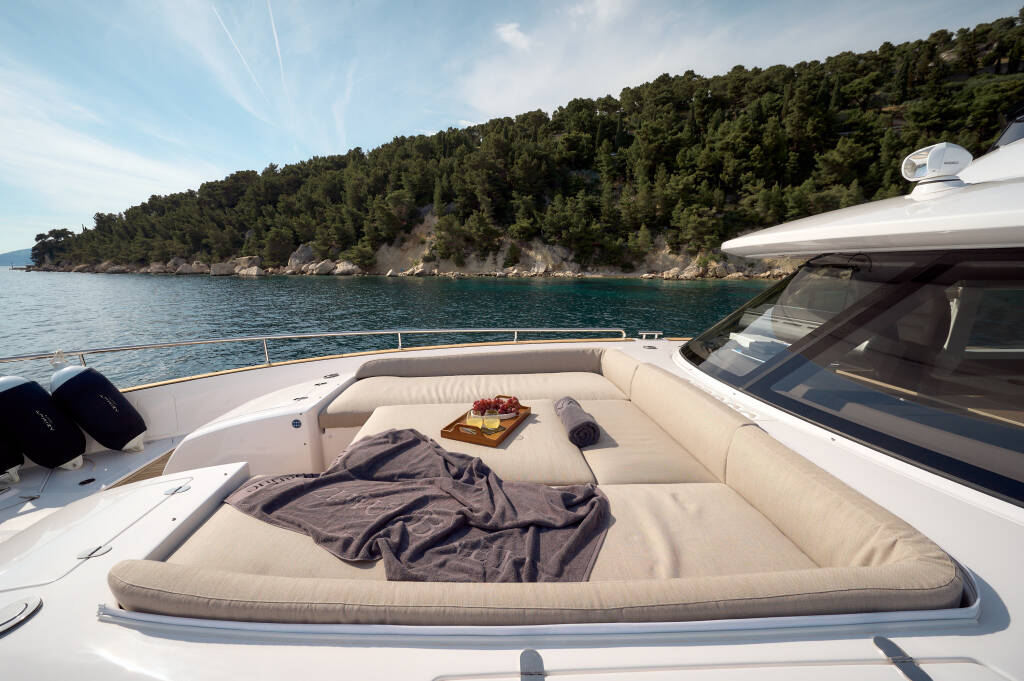 Azimut Magellano 66 AVA II