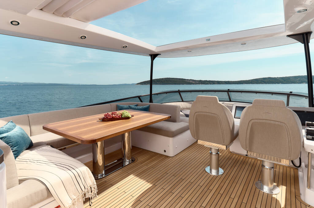 Azimut Magellano 66 AVA II