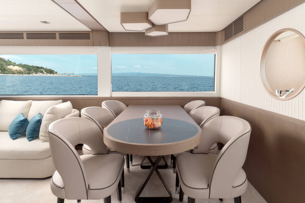 Azimut Magellano 66 AVA II