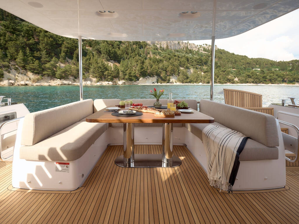 Azimut Magellano 66 AVA II