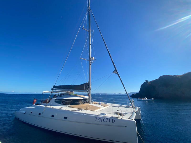 Bahia 46 Hyera ( AC / WATER MAKER )