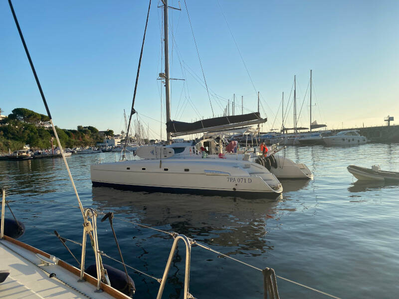 Bahia 46 Hyera ( AC / WATER MAKER )
