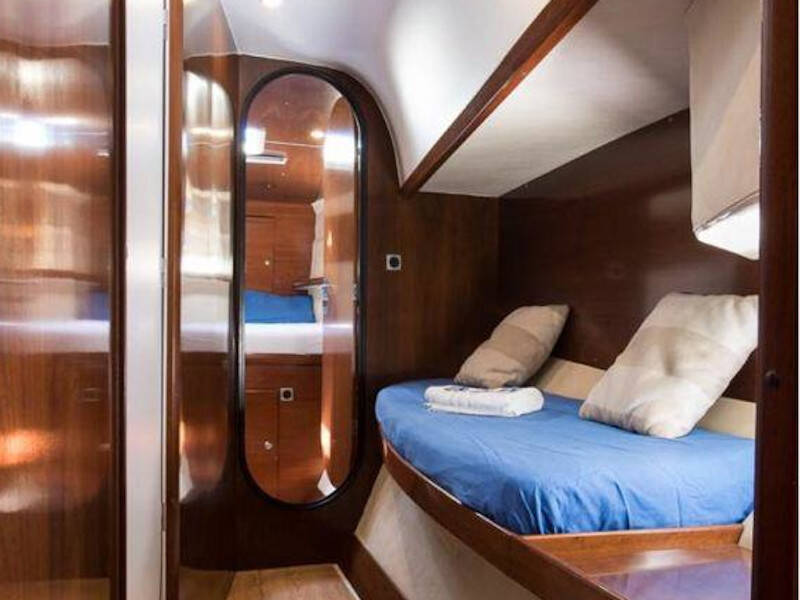 Bahia 46 Hyera ( AC / WATER MAKER )