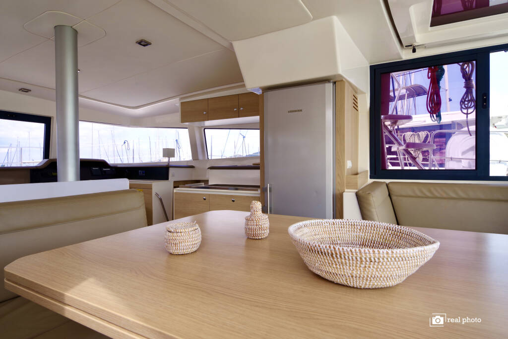 Bali 4.1 Alba - Water maker, Solar Panel