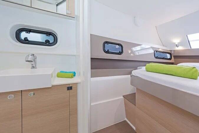 Bali 4.1 GALASSIA (Electric WC, Solar Panels, 1 SUP free of charge)