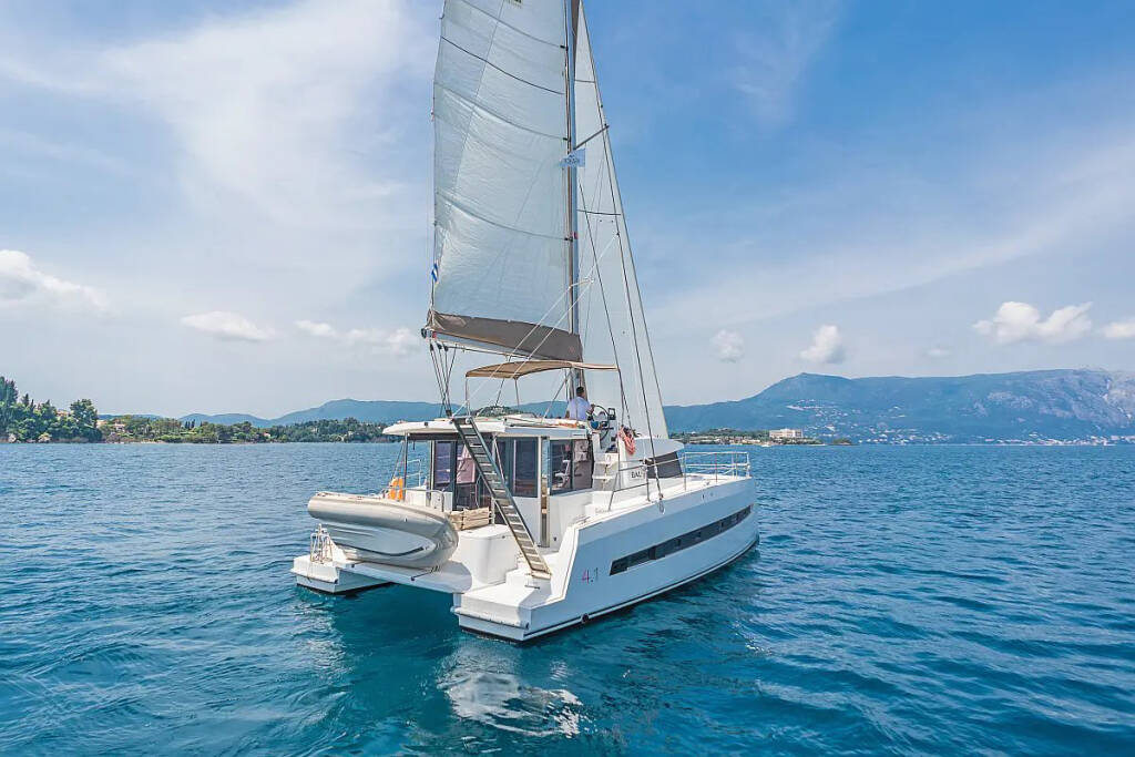 Bali 4.1 GALASSIA (Electric WC, Solar Panels, 1 SUP free of charge)