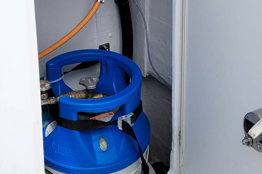 Bali 4.2 Cat Tales_DB