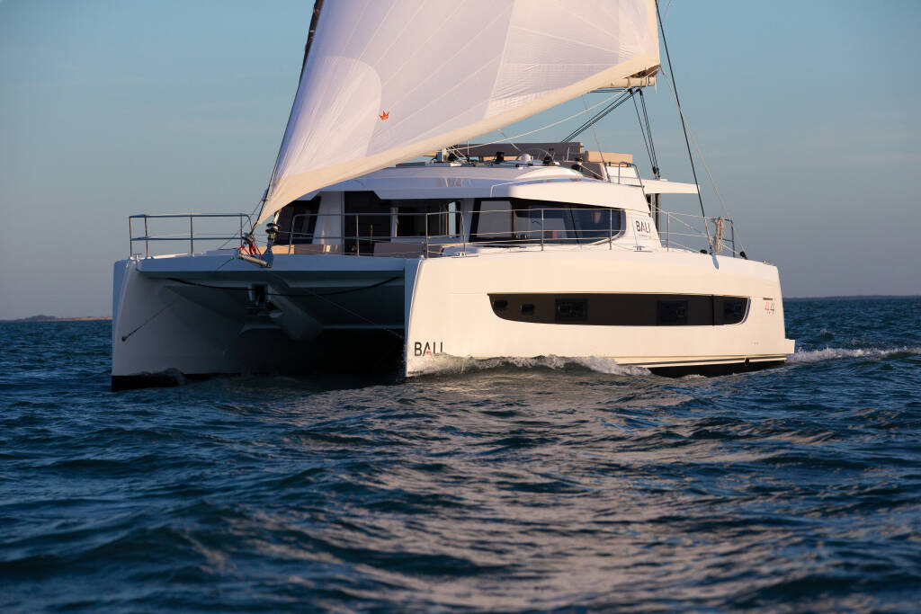 Bali 4.4 OLIVIA