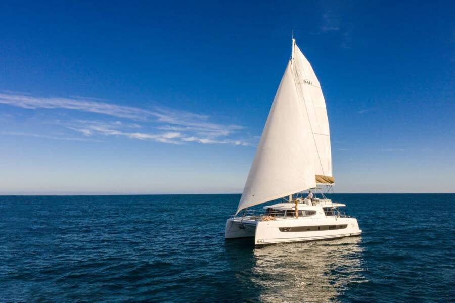 Bali 4.6 • APRES SAIL II