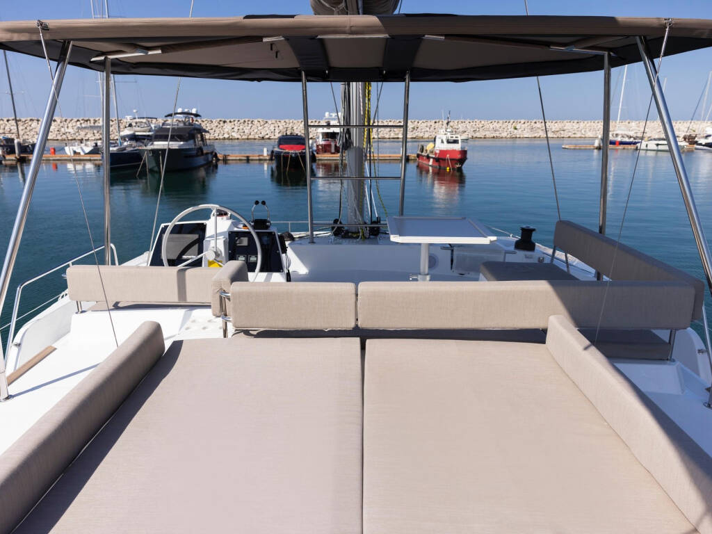 Bali 4.6 Divi