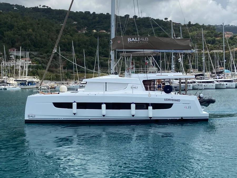 Bali 4.8 Anna