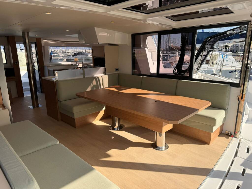 Bali 4.8 Silver Dolphin Silver Dolphin