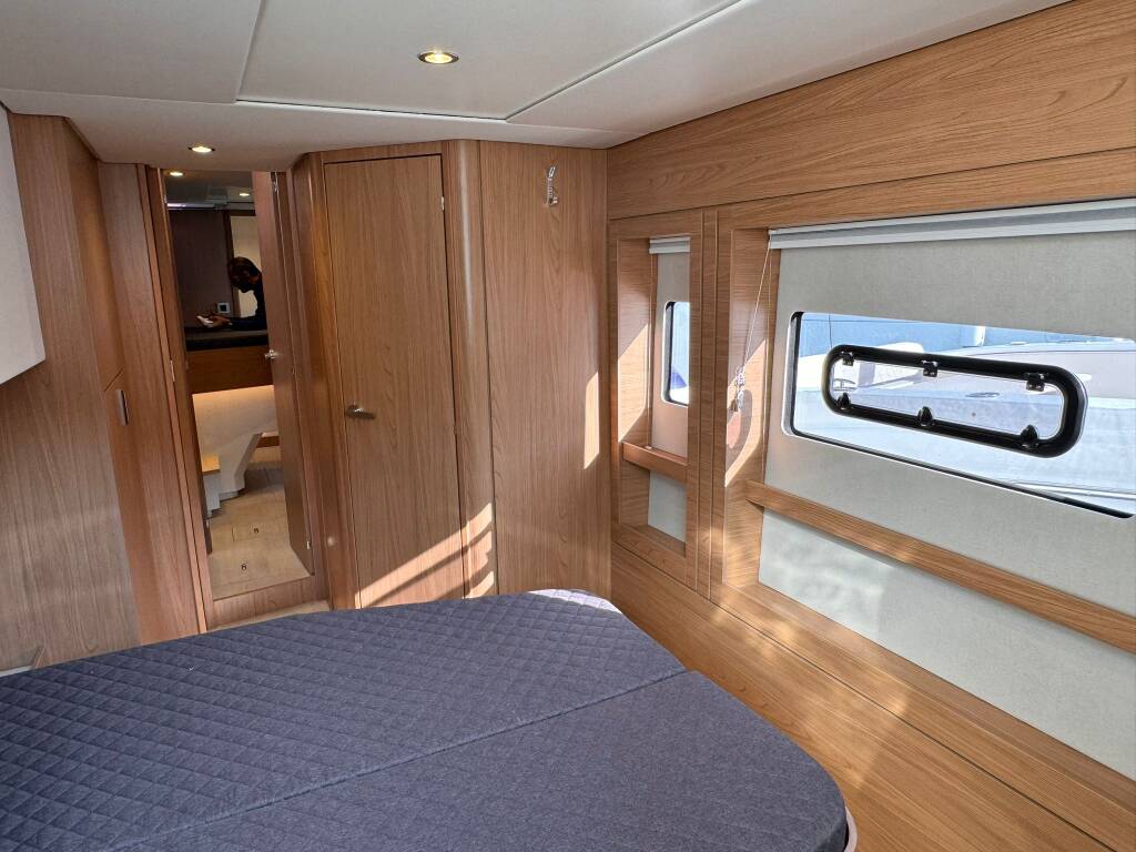 Bali 4.8 Silver Dolphin Silver Dolphin