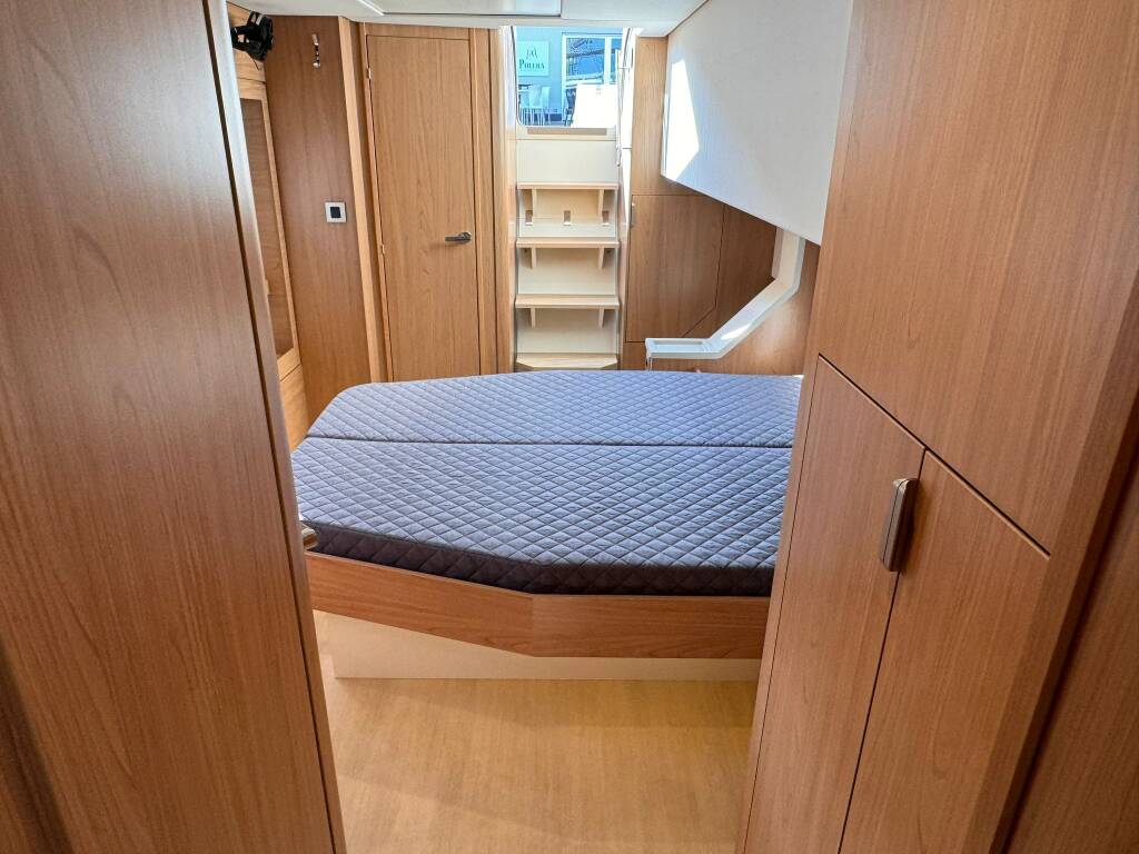 Bali 4.8 Silver Dolphin Silver Dolphin