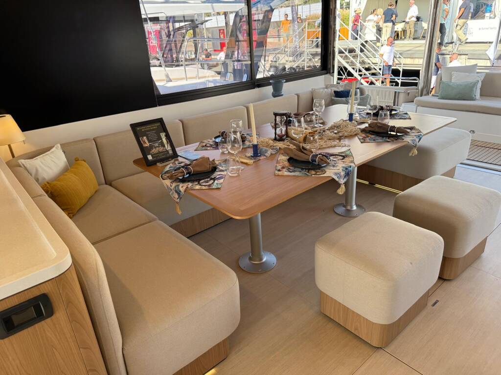 Bali 5.8-5 cabin Alhena