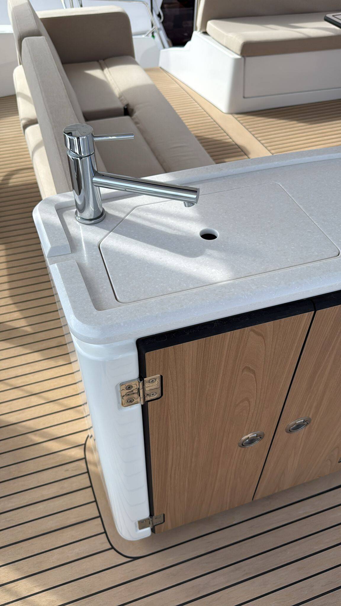 Bali 5.8-5 cabin Alhena