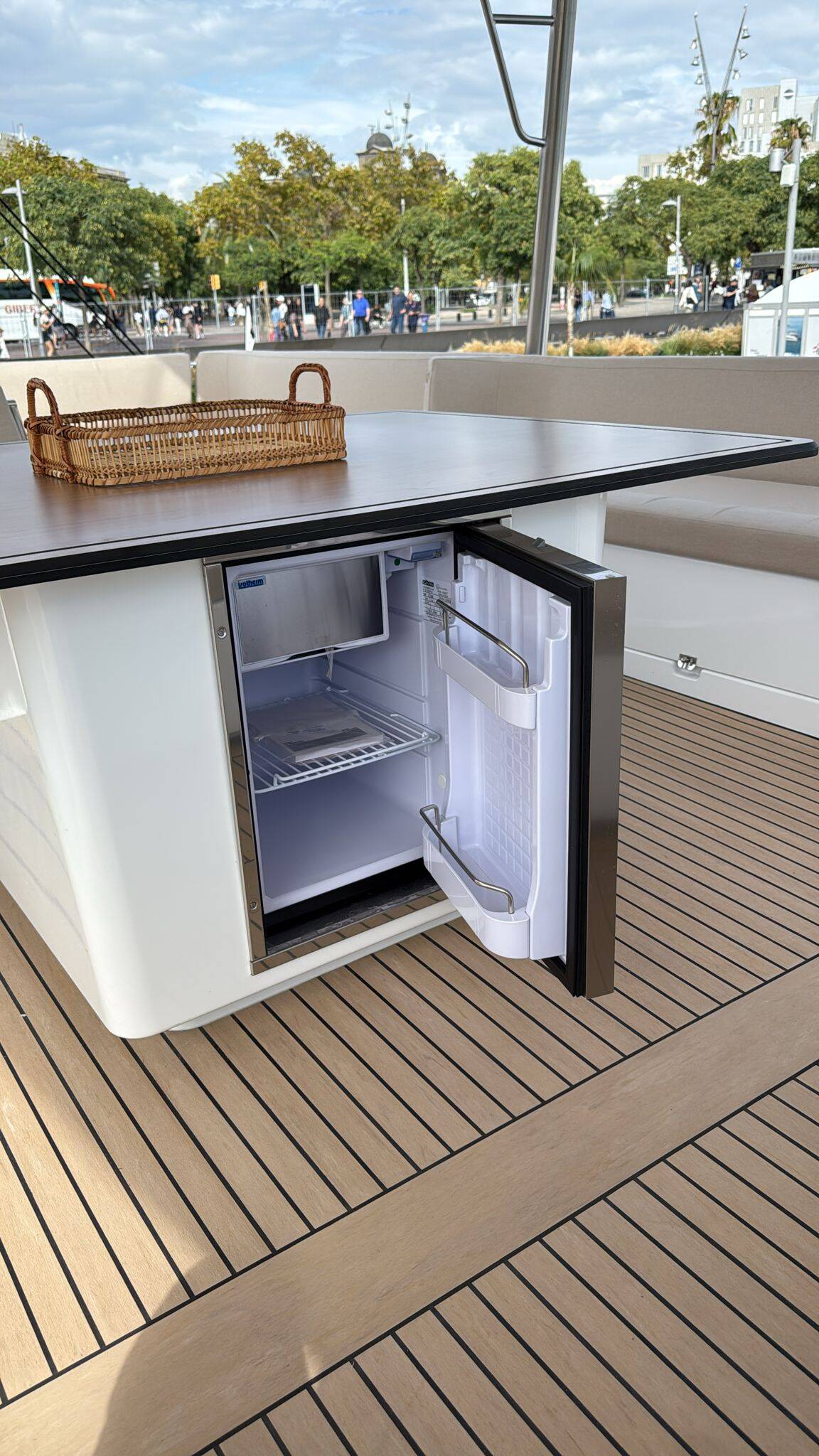 Bali 5.8-5 cabin Alhena