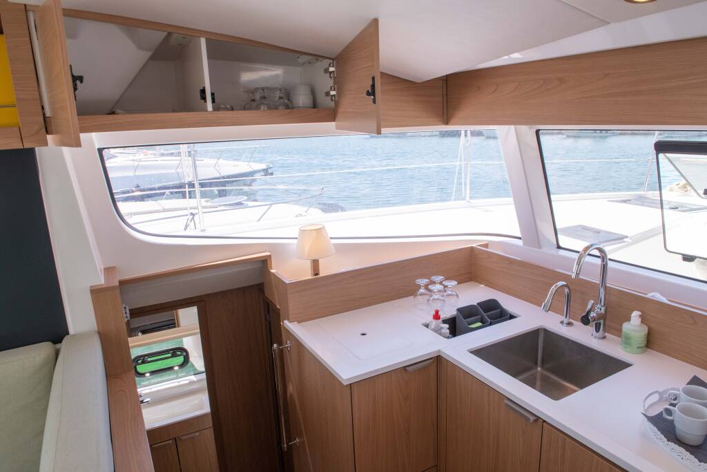 Bali Catsmart Ela Thalassa III