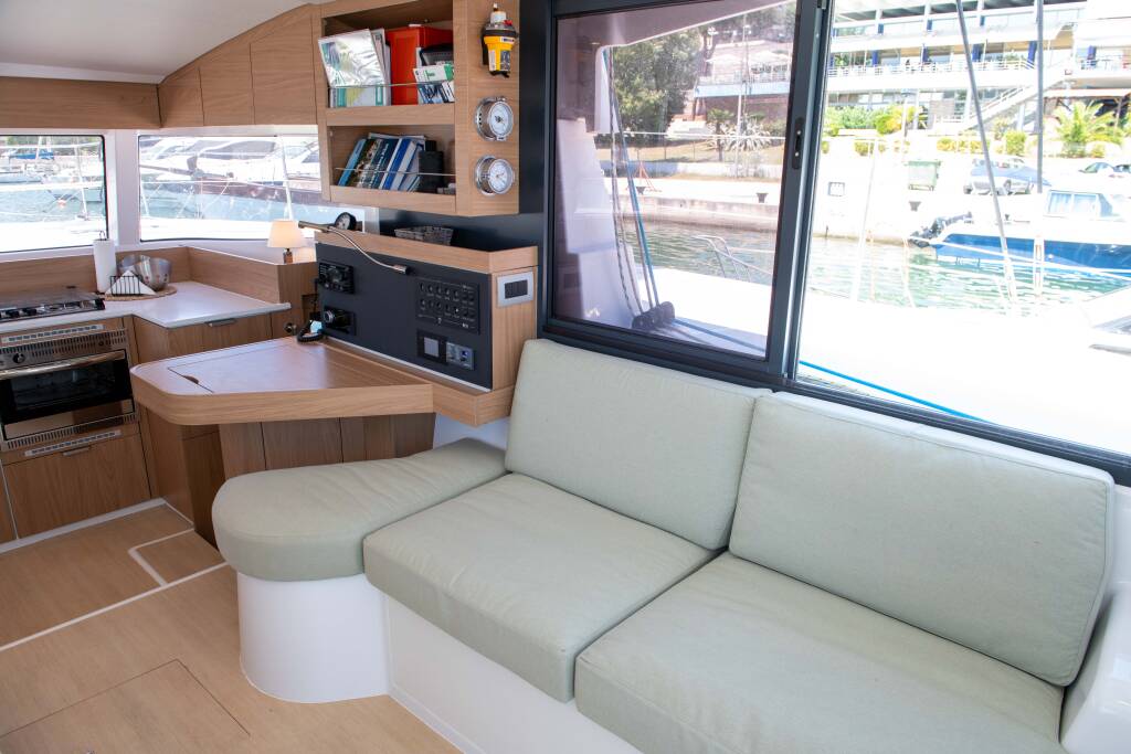 Bali Catsmart Ela Thalassa III
