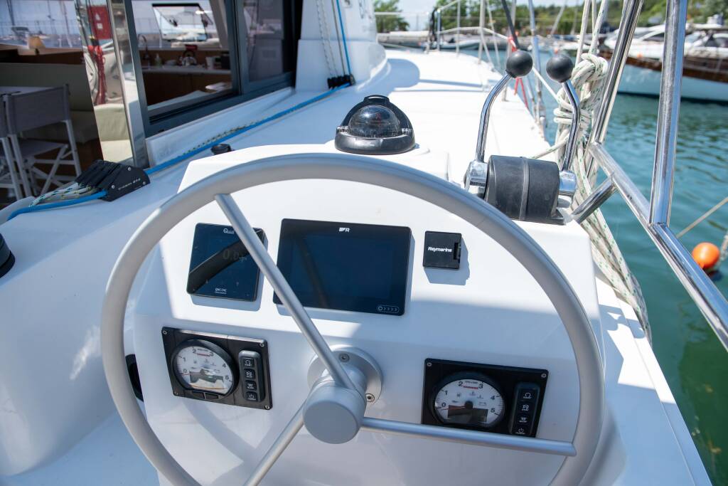 Bali Catsmart Ela Thalassa III