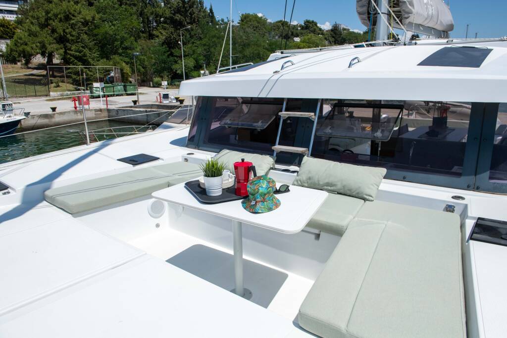 Bali Catsmart Ela Thalassa III