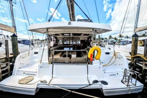 Bali Catspace OW • PÜRRSEVERANCE