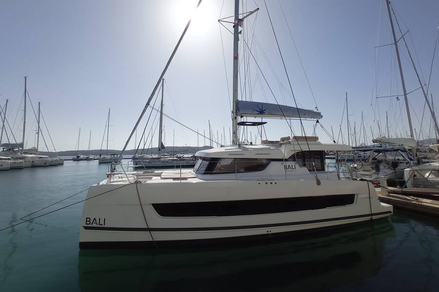 Bali Catspace Sailin