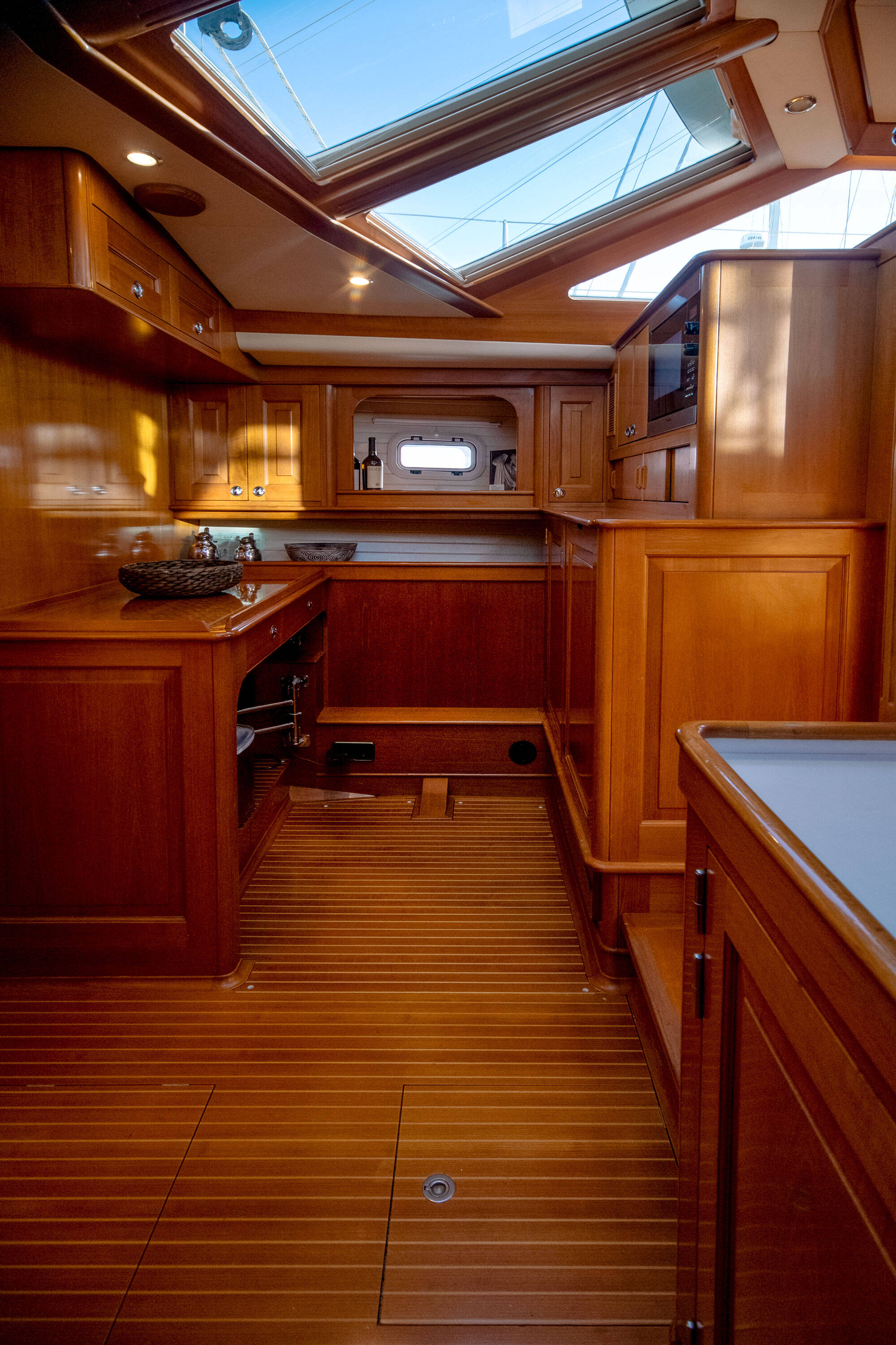 Baltic 73 Aurora 