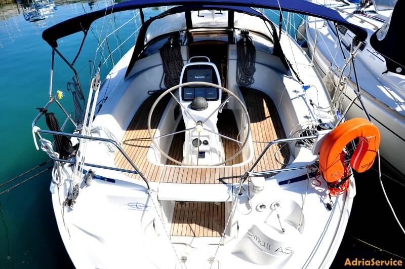 Bavaria 33 Cruiser Small AS