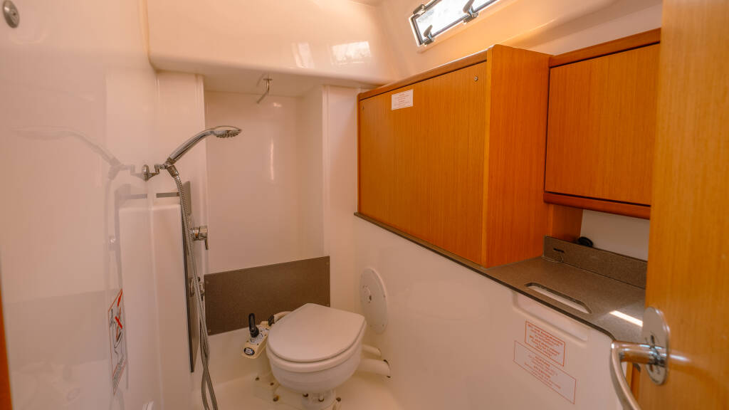 Bavaria 33 Cruiser Nemo-1