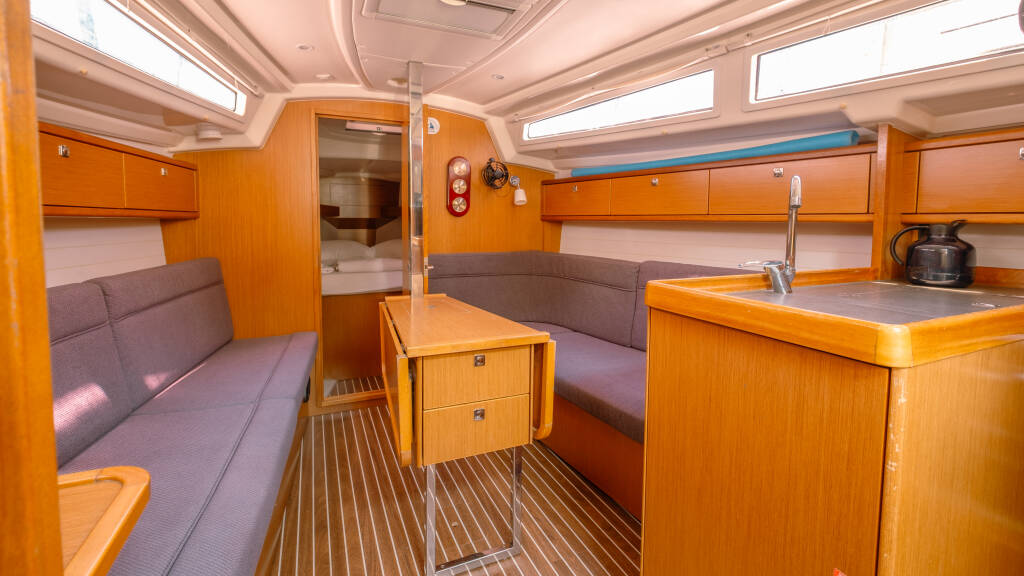 Bavaria 33 Cruiser Nemo-1