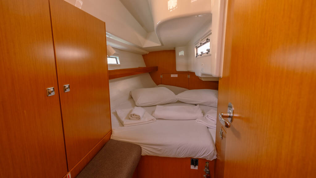 Bavaria 33 Cruiser Nemo-1