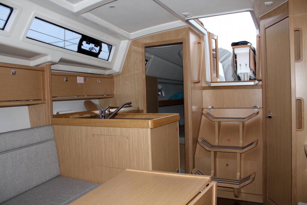 Bavaria 34 Cruiser Why Not 15