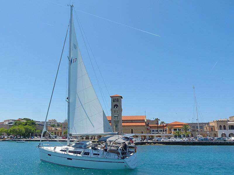 Bavaria 37 Cruiser Nenemia