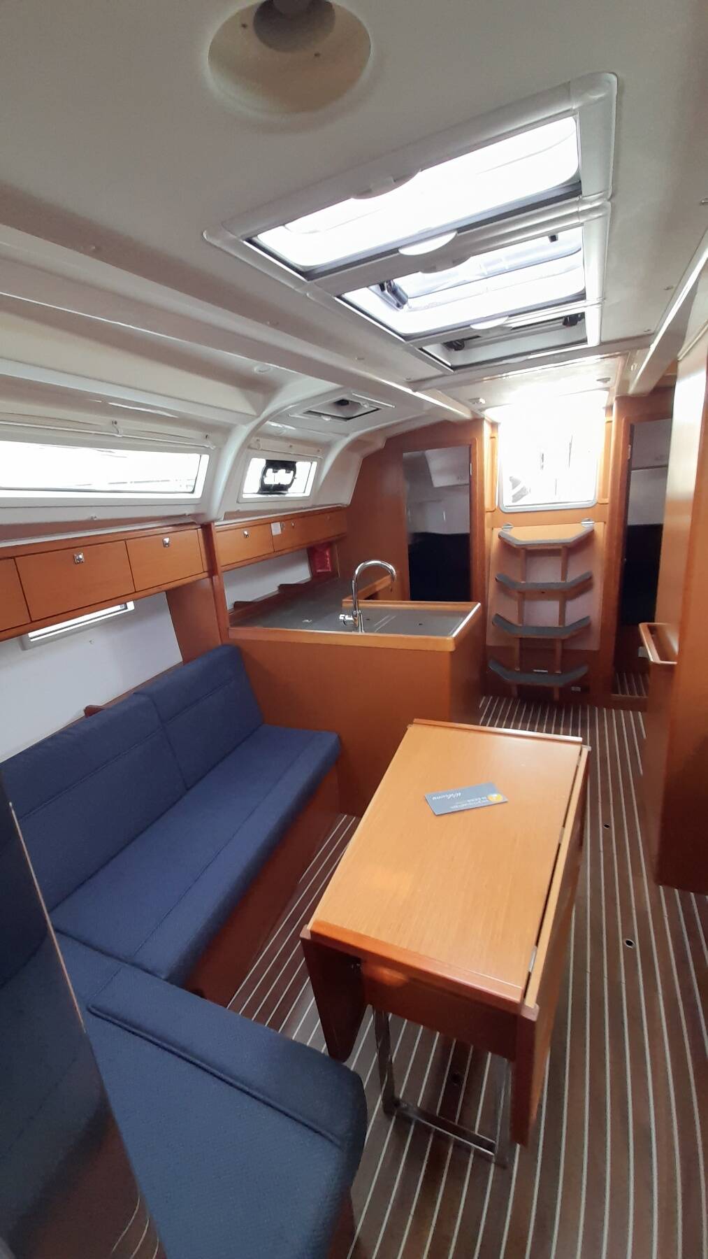 Bavaria 37 Cruiser Nenemia