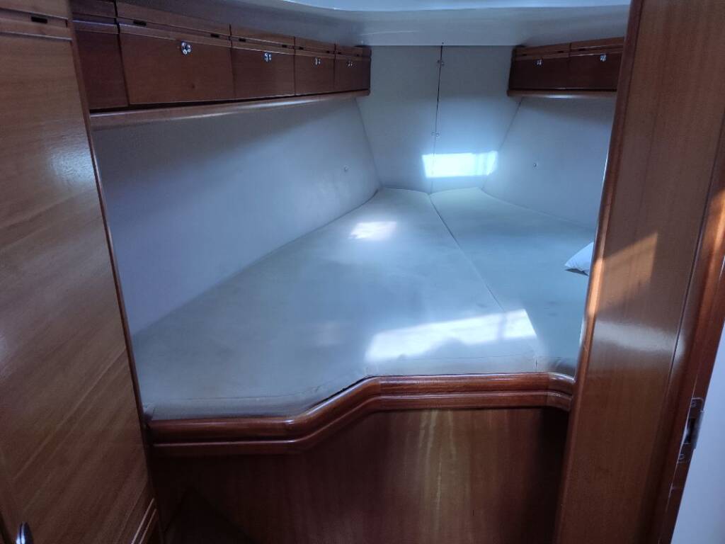 Bavaria 37 Cruiser Big Blue Horizon