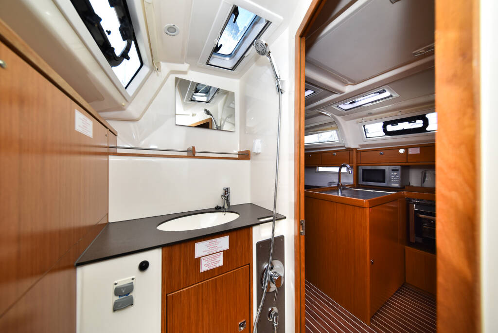 Bavaria 37 Viviana